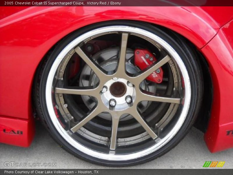 Victory Red / Ebony 2005 Chevrolet Cobalt SS Supercharged Coupe