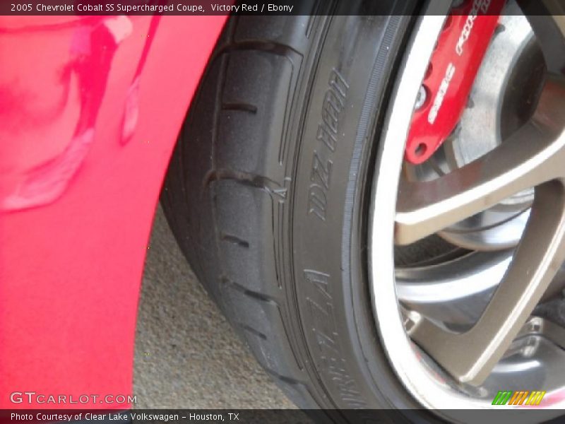 Victory Red / Ebony 2005 Chevrolet Cobalt SS Supercharged Coupe