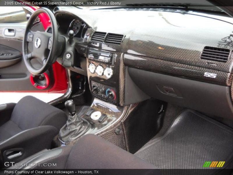 Victory Red / Ebony 2005 Chevrolet Cobalt SS Supercharged Coupe