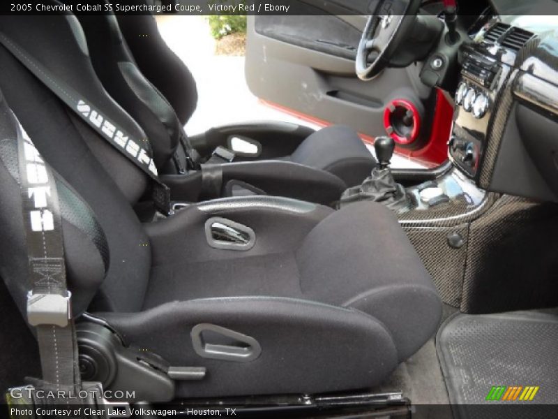 Victory Red / Ebony 2005 Chevrolet Cobalt SS Supercharged Coupe
