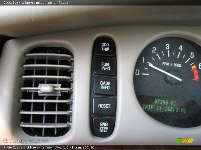 White / Taupe 2001 Buick LeSabre Limited