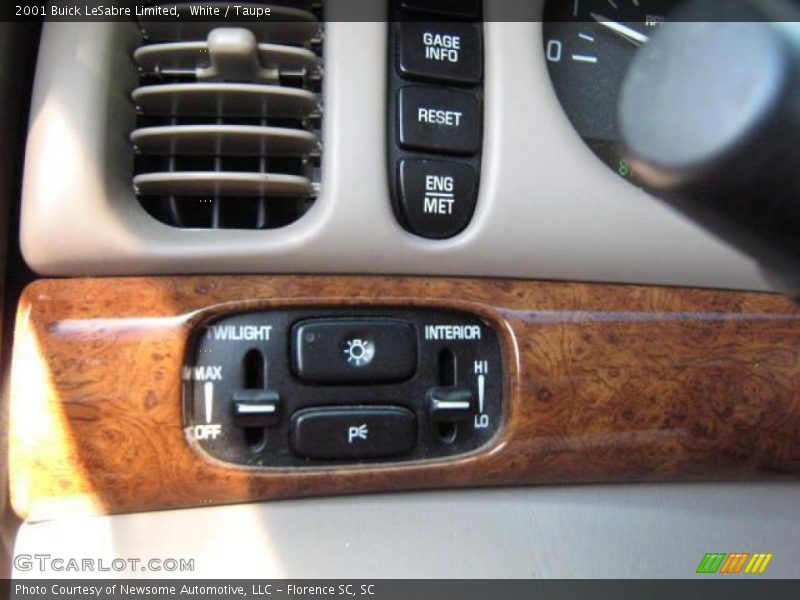 White / Taupe 2001 Buick LeSabre Limited