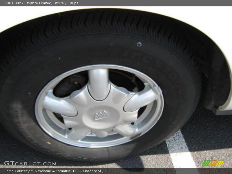 White / Taupe 2001 Buick LeSabre Limited