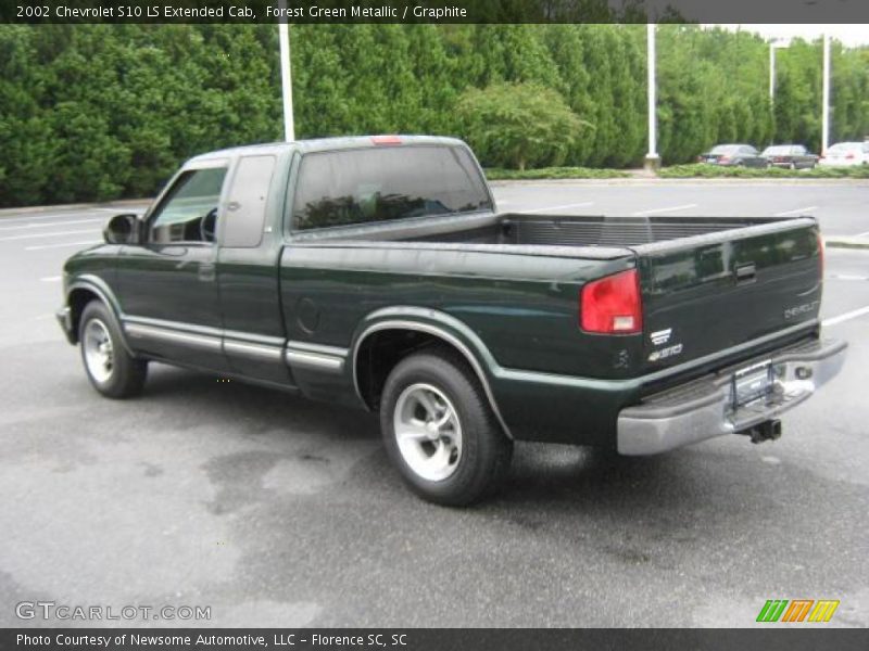 Forest Green Metallic / Graphite 2002 Chevrolet S10 LS Extended Cab