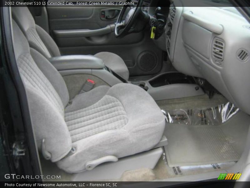 Forest Green Metallic / Graphite 2002 Chevrolet S10 LS Extended Cab