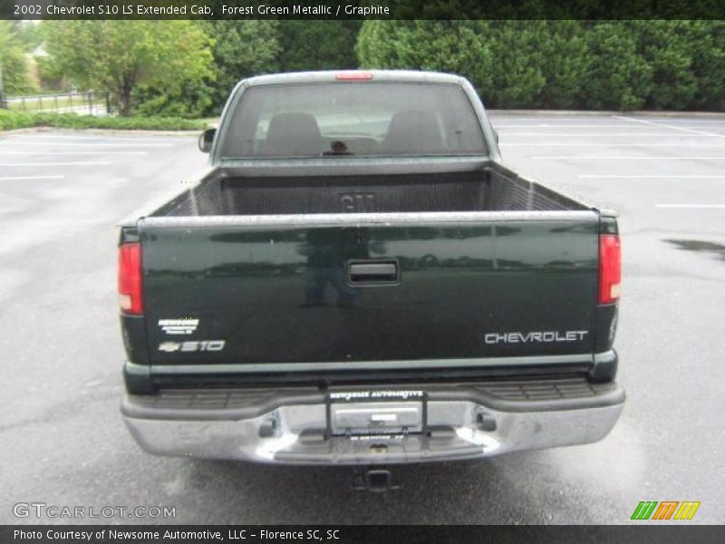 Forest Green Metallic / Graphite 2002 Chevrolet S10 LS Extended Cab