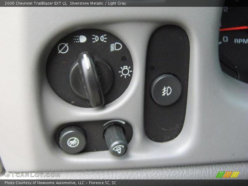 Silverstone Metallic / Light Gray 2006 Chevrolet TrailBlazer EXT LS