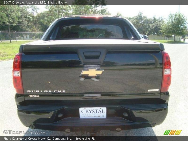 Black / Ebony 2007 Chevrolet Avalanche LTZ