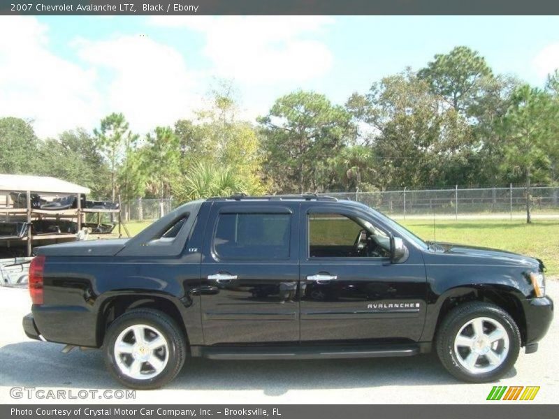 Black / Ebony 2007 Chevrolet Avalanche LTZ