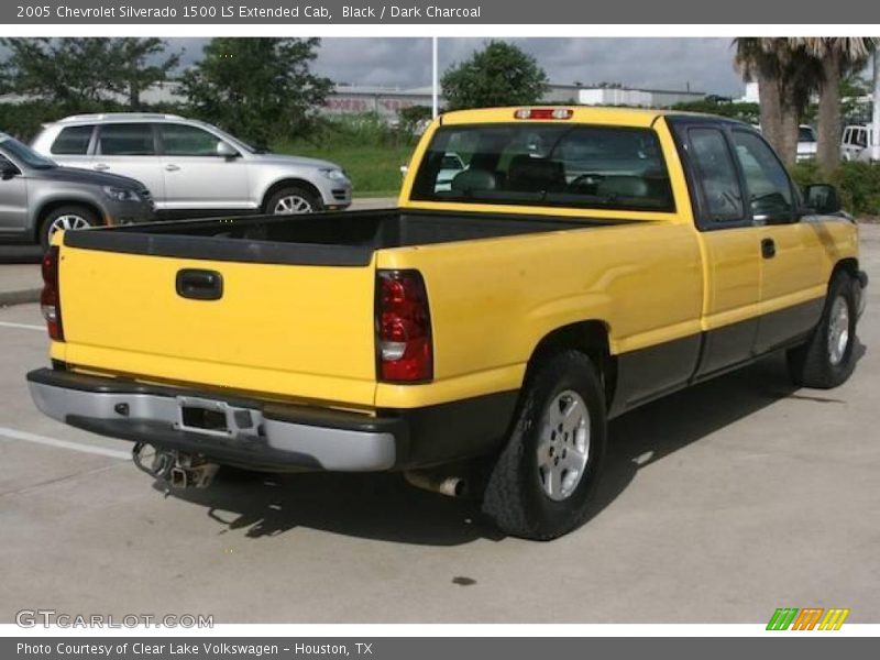 Black / Dark Charcoal 2005 Chevrolet Silverado 1500 LS Extended Cab