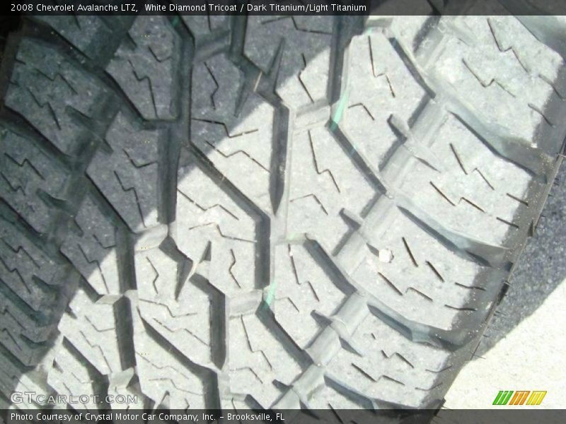 White Diamond Tricoat / Dark Titanium/Light Titanium 2008 Chevrolet Avalanche LTZ