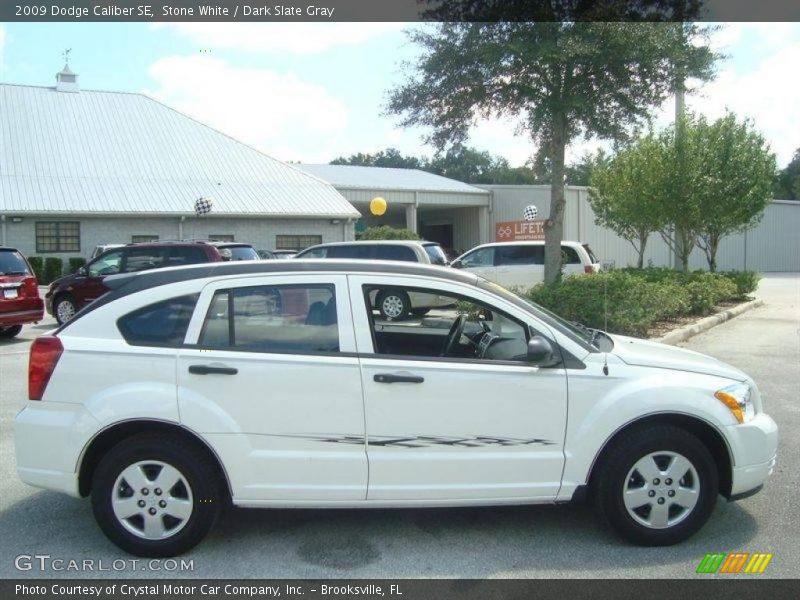 Stone White / Dark Slate Gray 2009 Dodge Caliber SE
