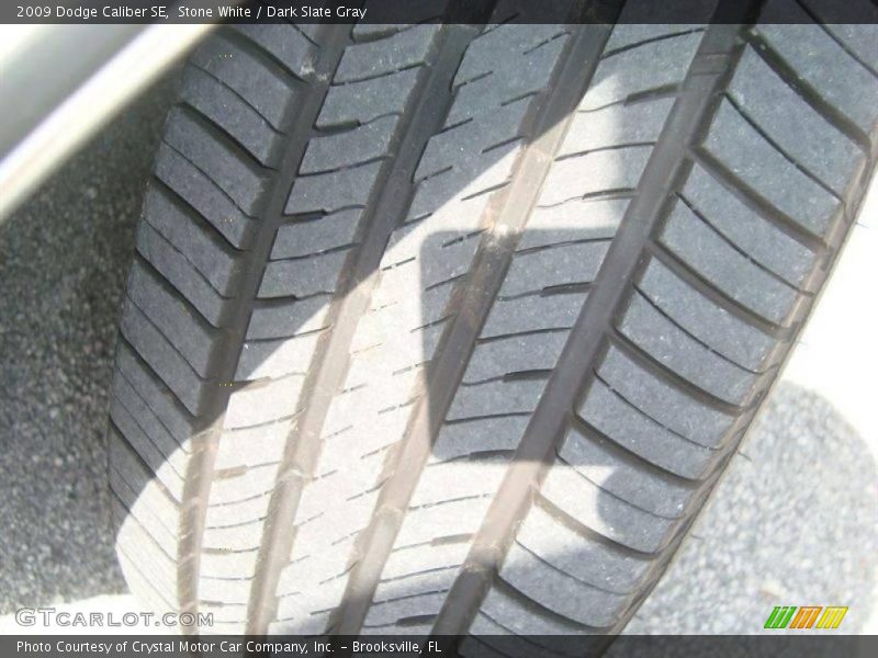 Stone White / Dark Slate Gray 2009 Dodge Caliber SE