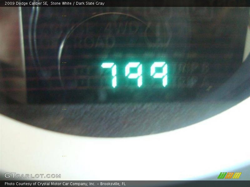 Stone White / Dark Slate Gray 2009 Dodge Caliber SE