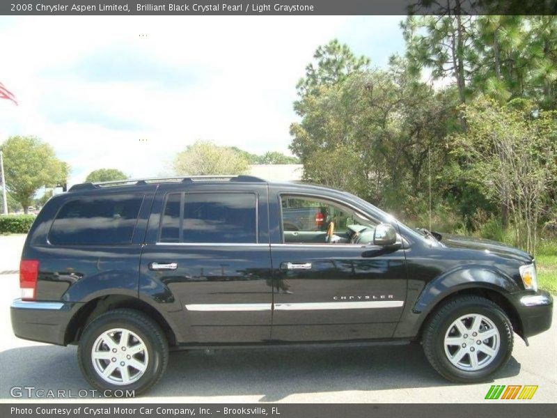 Brilliant Black Crystal Pearl / Light Graystone 2008 Chrysler Aspen Limited