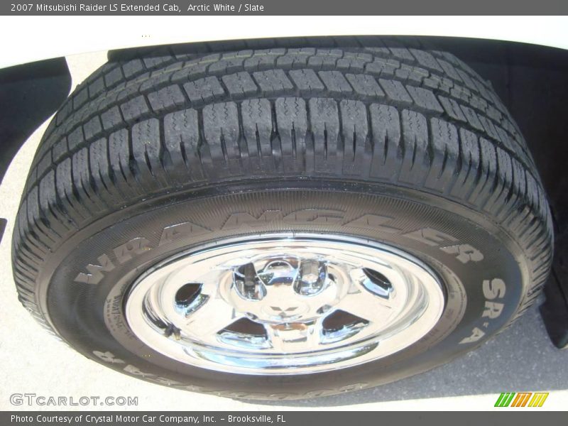 Arctic White / Slate 2007 Mitsubishi Raider LS Extended Cab