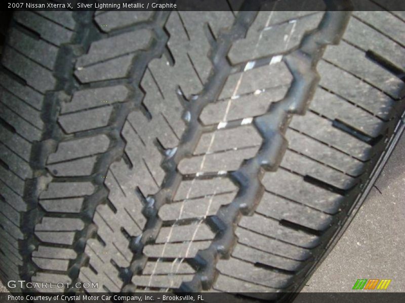 Silver Lightning Metallic / Graphite 2007 Nissan Xterra X