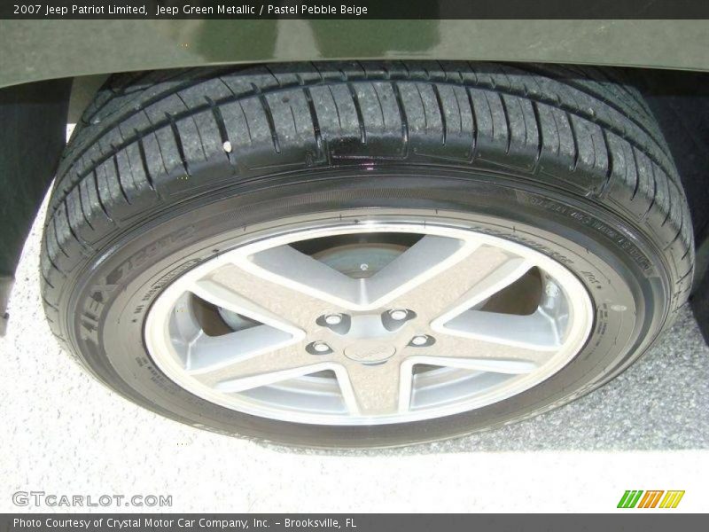 Jeep Green Metallic / Pastel Pebble Beige 2007 Jeep Patriot Limited