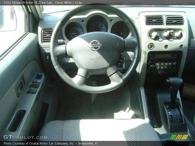 Cloud White / Gray 2002 Nissan Frontier SE Crew Cab