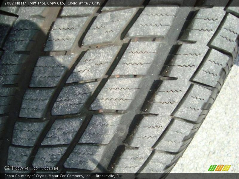 Cloud White / Gray 2002 Nissan Frontier SE Crew Cab
