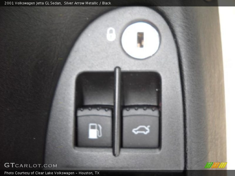 Silver Arrow Metallic / Black 2001 Volkswagen Jetta GL Sedan