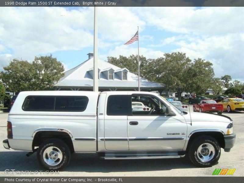 Bright White / Gray 1998 Dodge Ram 1500 ST Extended Cab