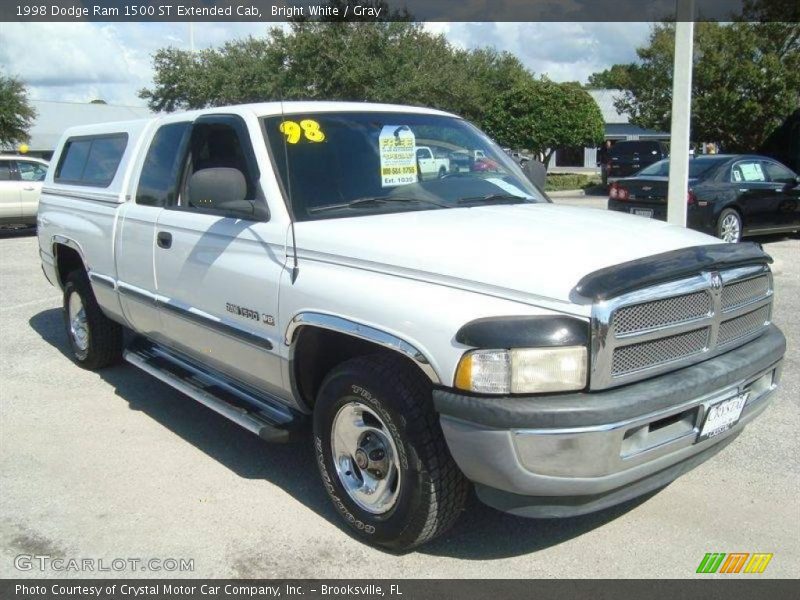 Bright White / Gray 1998 Dodge Ram 1500 ST Extended Cab