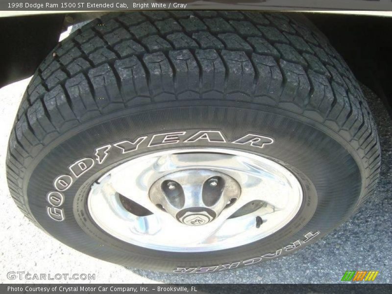 Bright White / Gray 1998 Dodge Ram 1500 ST Extended Cab