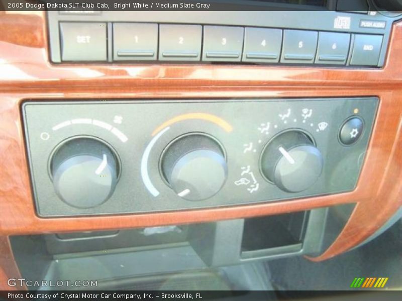 Bright White / Medium Slate Gray 2005 Dodge Dakota SLT Club Cab