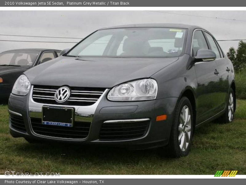 Platinum Grey Metallic / Titan Black 2010 Volkswagen Jetta SE Sedan