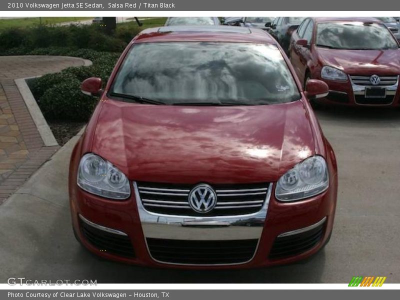 Salsa Red / Titan Black 2010 Volkswagen Jetta SE Sedan