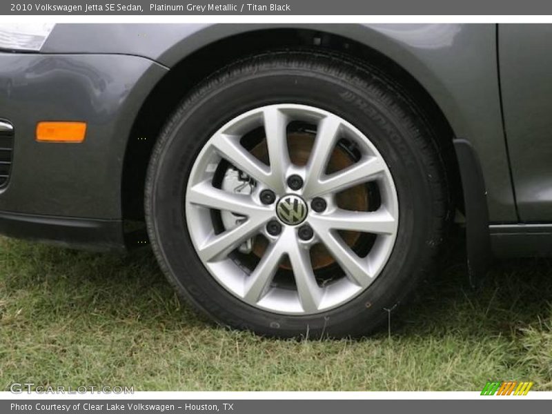 Platinum Grey Metallic / Titan Black 2010 Volkswagen Jetta SE Sedan