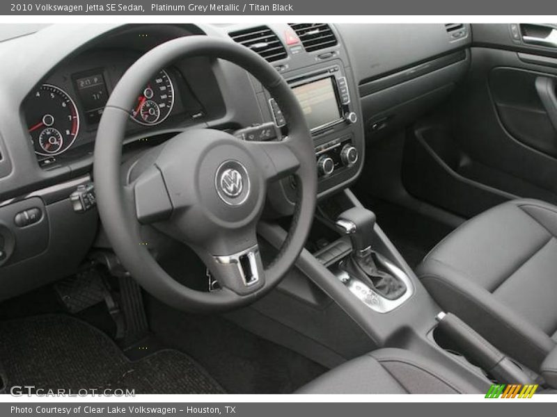 Platinum Grey Metallic / Titan Black 2010 Volkswagen Jetta SE Sedan