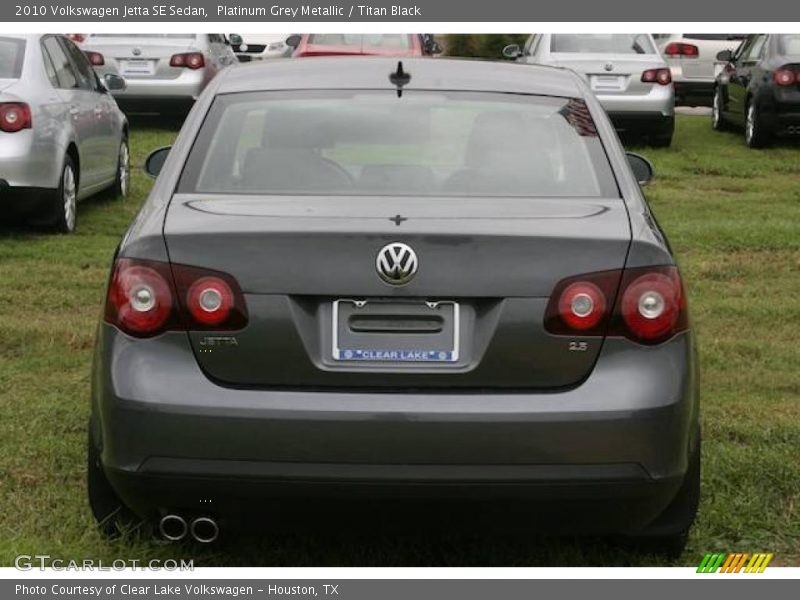 Platinum Grey Metallic / Titan Black 2010 Volkswagen Jetta SE Sedan