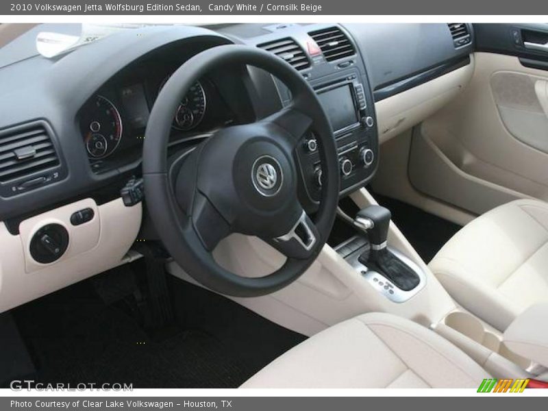 Candy White / Cornsilk Beige 2010 Volkswagen Jetta Wolfsburg Edition Sedan