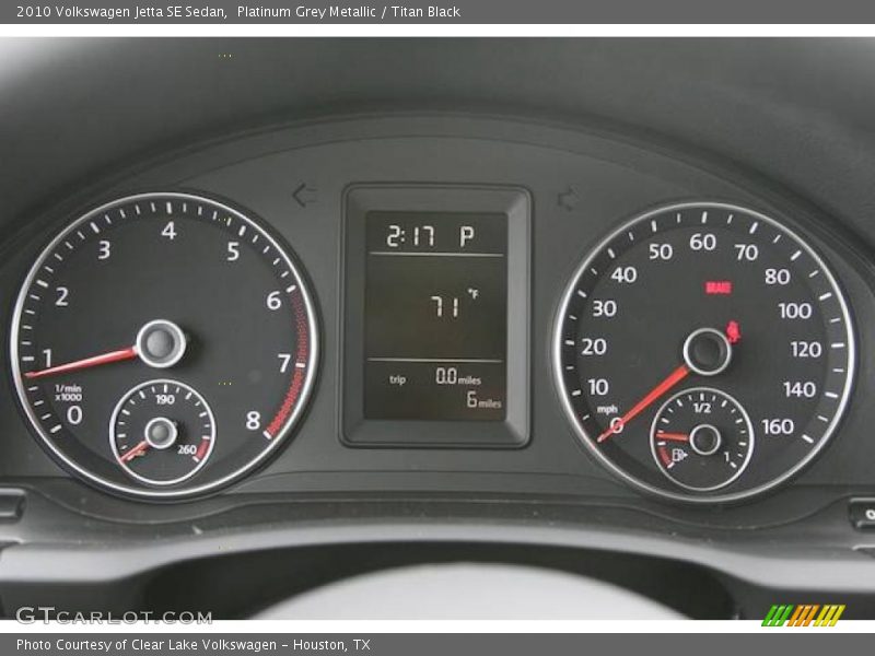 Platinum Grey Metallic / Titan Black 2010 Volkswagen Jetta SE Sedan