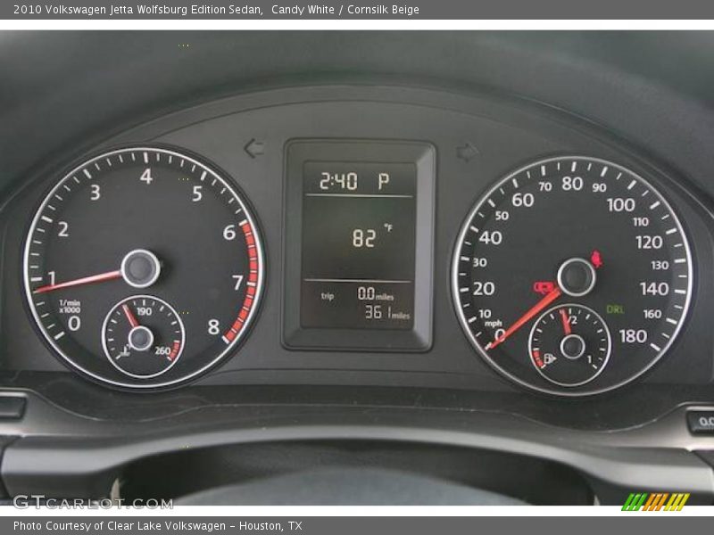 Candy White / Cornsilk Beige 2010 Volkswagen Jetta Wolfsburg Edition Sedan