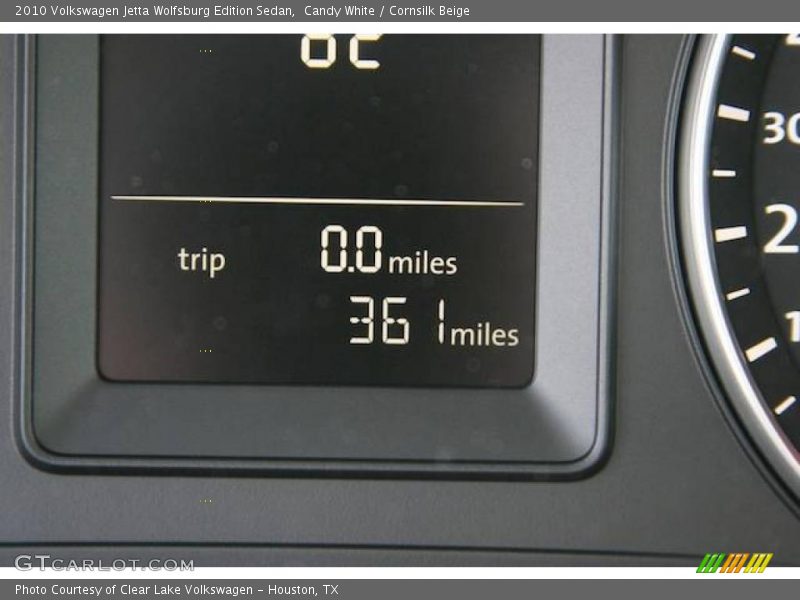 Candy White / Cornsilk Beige 2010 Volkswagen Jetta Wolfsburg Edition Sedan