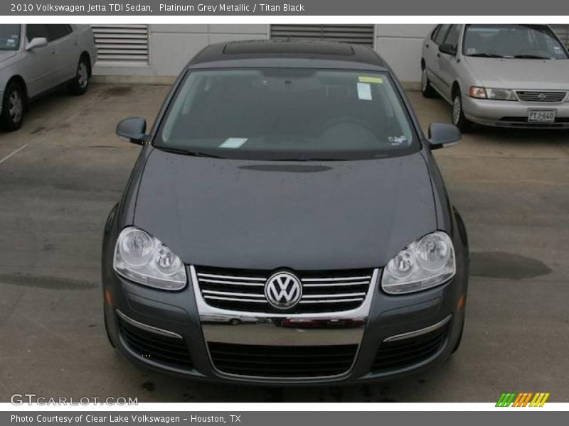 Platinum Grey Metallic / Titan Black 2010 Volkswagen Jetta TDI Sedan