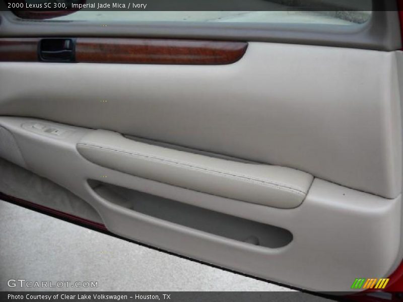 Imperial Jade Mica / Ivory 2000 Lexus SC 300