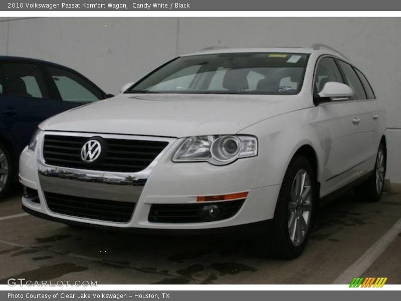 Candy White / Black 2010 Volkswagen Passat Komfort Wagon