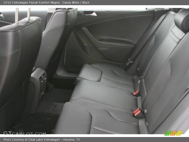 Candy White / Black 2010 Volkswagen Passat Komfort Wagon