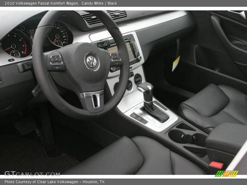 Candy White / Black 2010 Volkswagen Passat Komfort Wagon