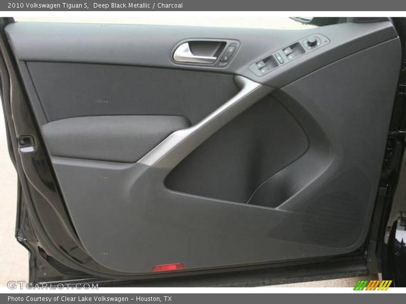 Deep Black Metallic / Charcoal 2010 Volkswagen Tiguan S