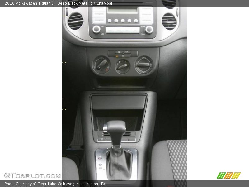 Deep Black Metallic / Charcoal 2010 Volkswagen Tiguan S