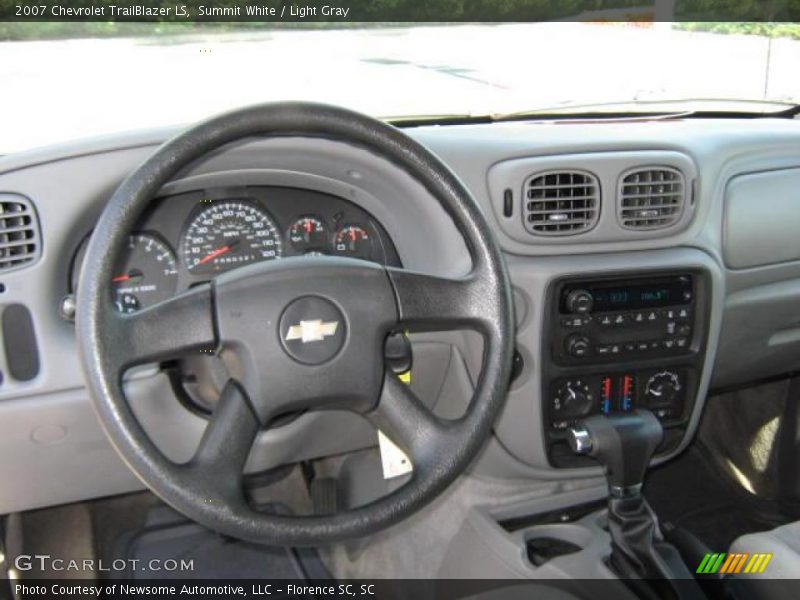Summit White / Light Gray 2007 Chevrolet TrailBlazer LS