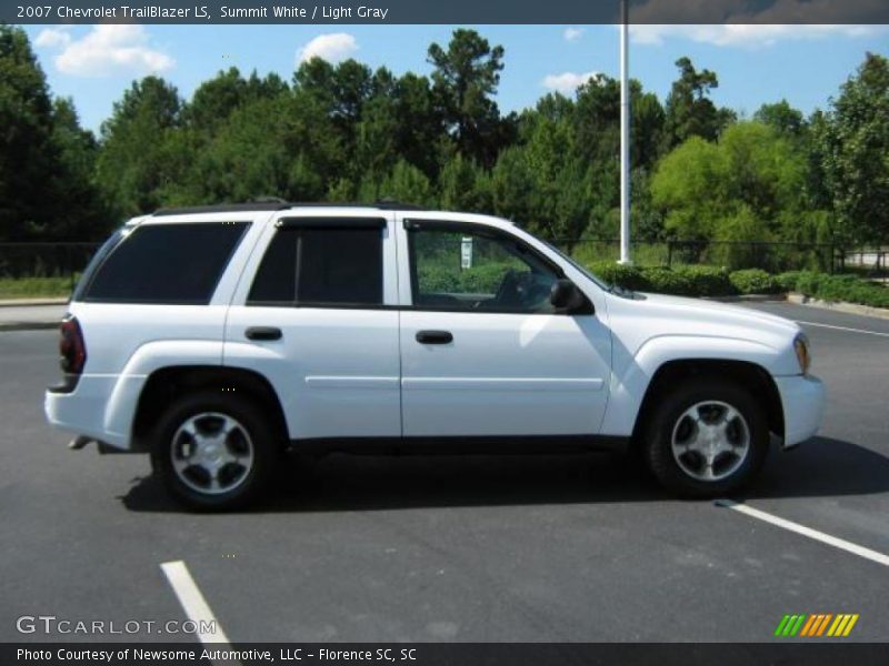 Summit White / Light Gray 2007 Chevrolet TrailBlazer LS