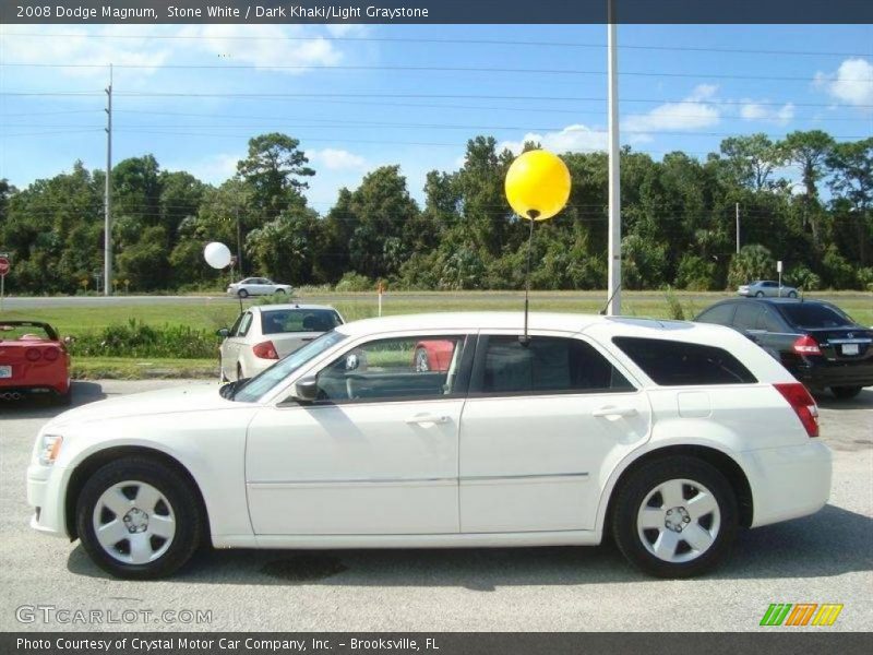 Stone White / Dark Khaki/Light Graystone 2008 Dodge Magnum
