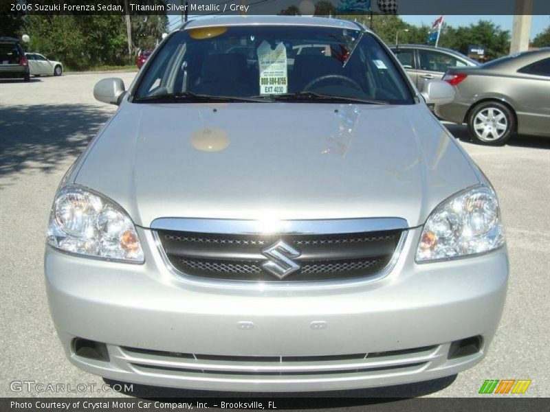 Titanuim Silver Metallic / Grey 2006 Suzuki Forenza Sedan