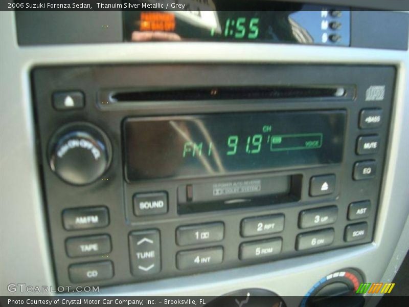 Titanuim Silver Metallic / Grey 2006 Suzuki Forenza Sedan